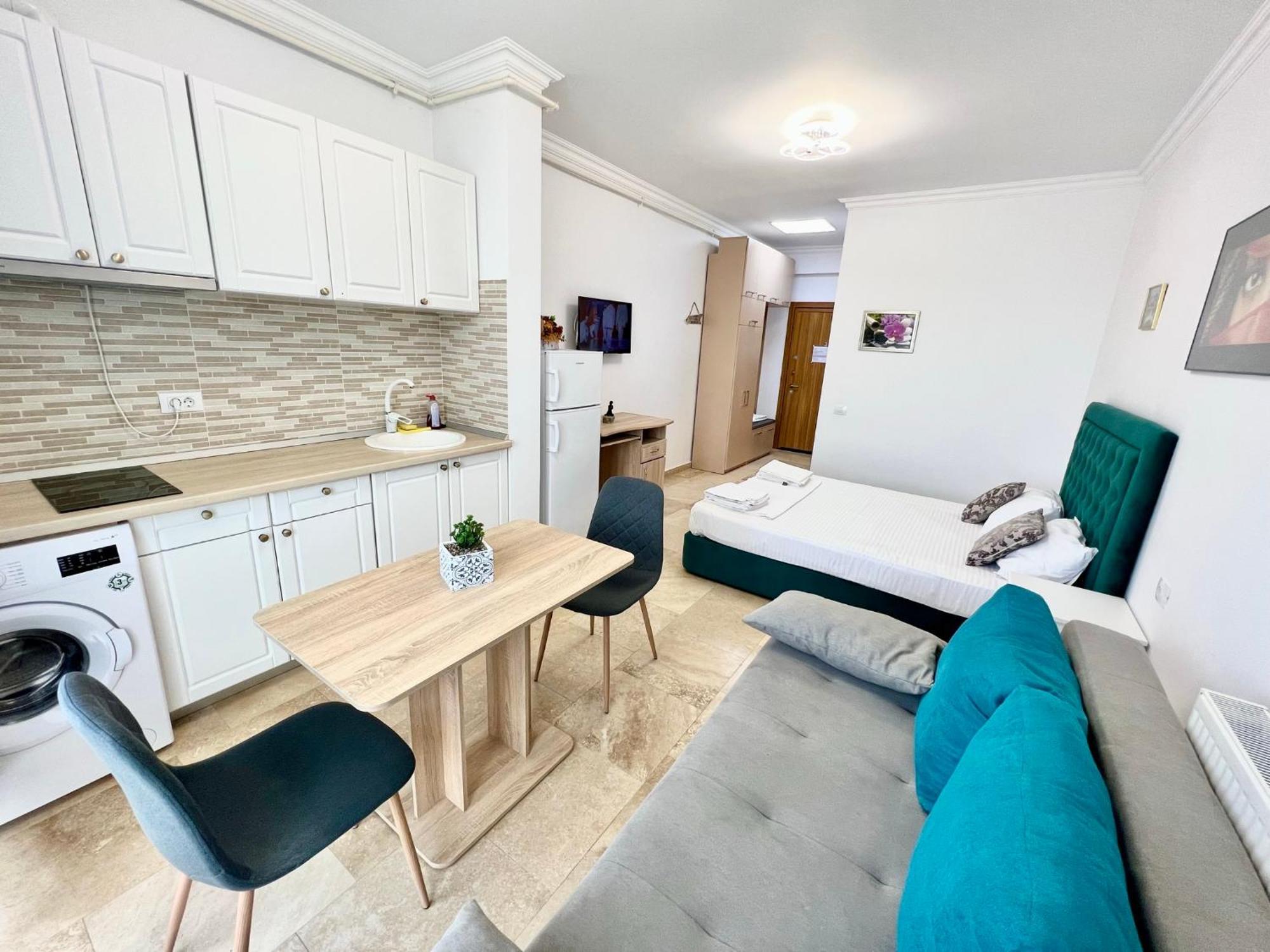 Apartment Solid Mamaia