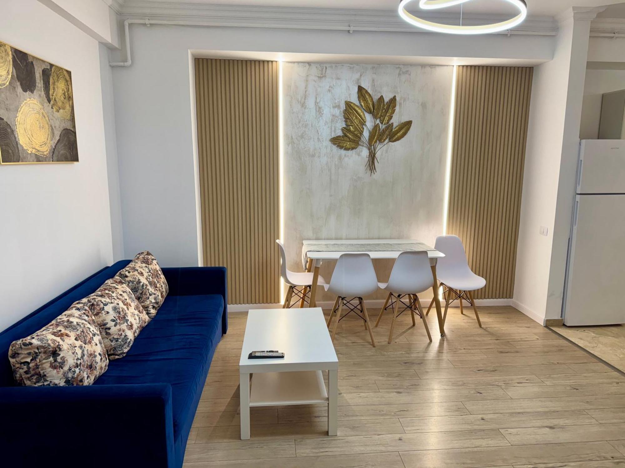 Solid Apartment *