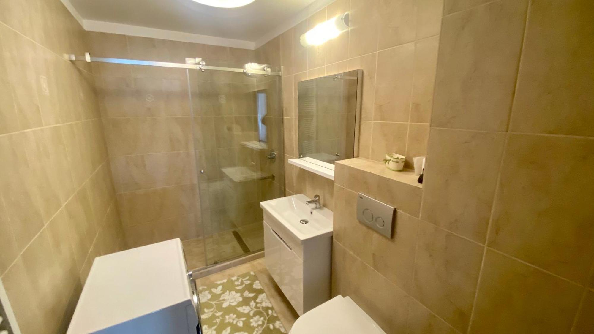 Apartment Solid Mamaia