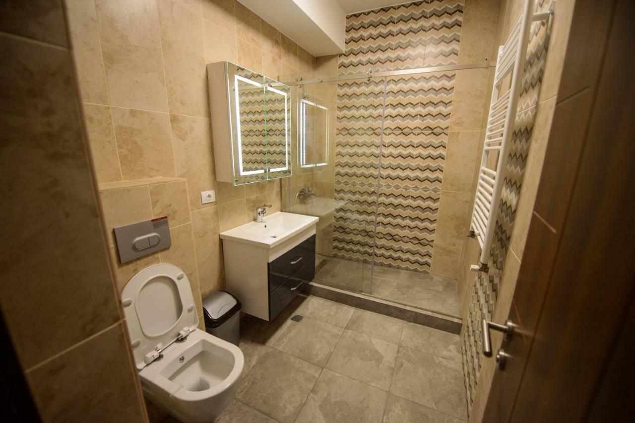Apartment Solid Mamaia