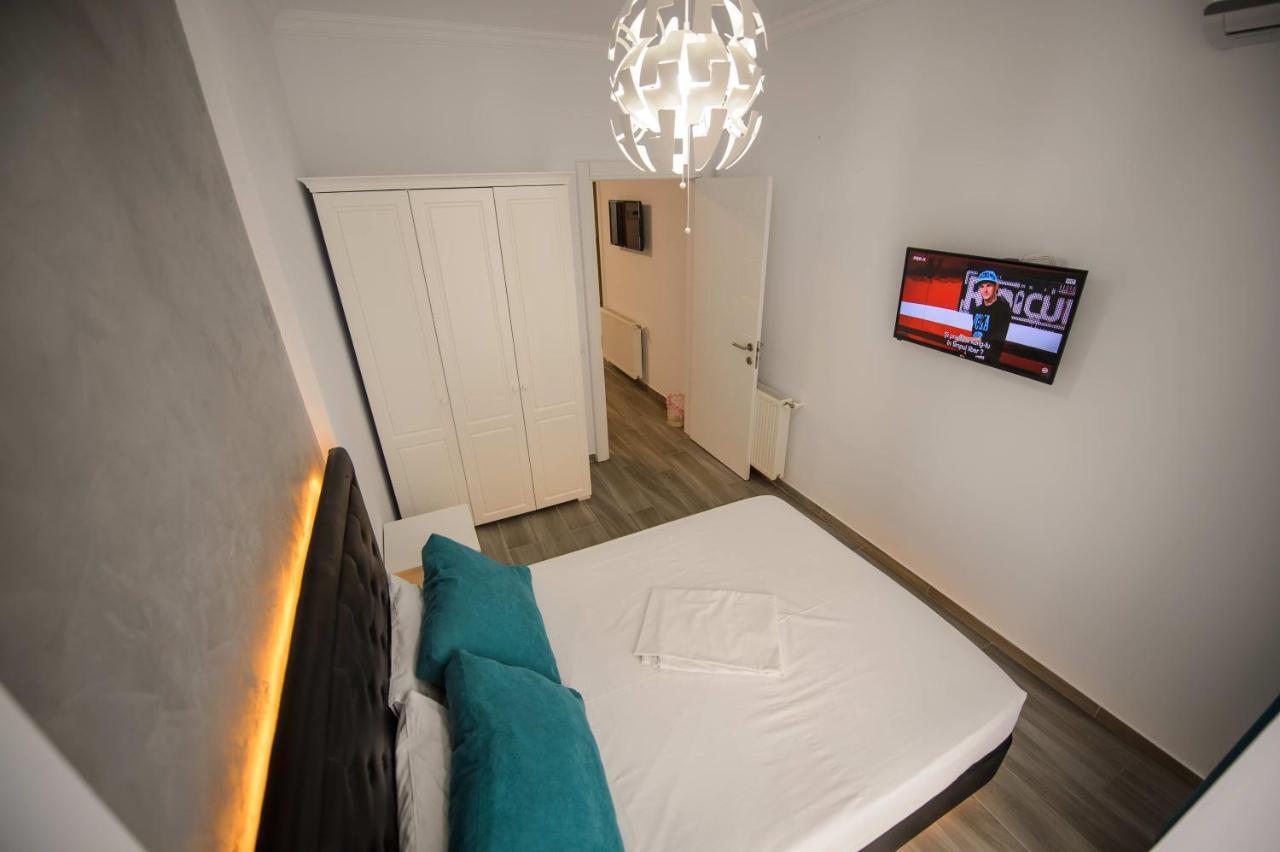 Solid Apartment *