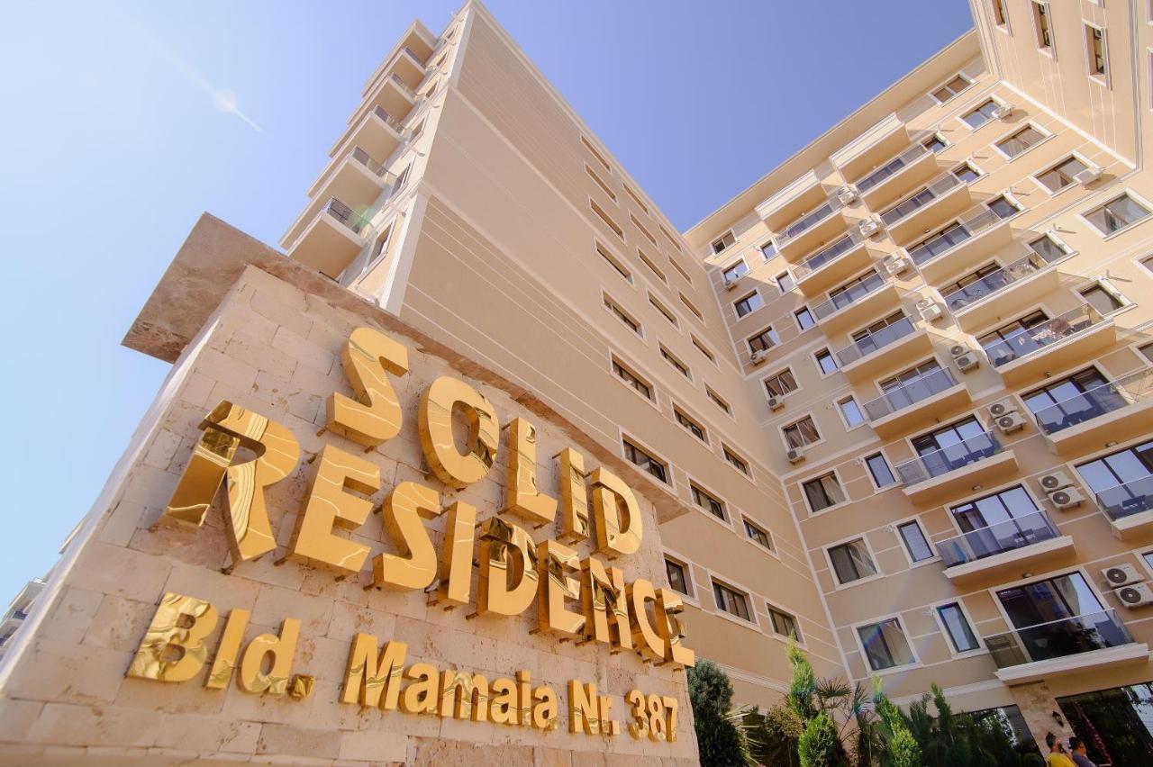 Solid Apartment *